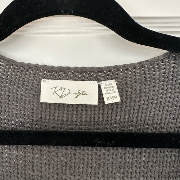 RD Style relaxed neck sweater - Picture 2 of 3